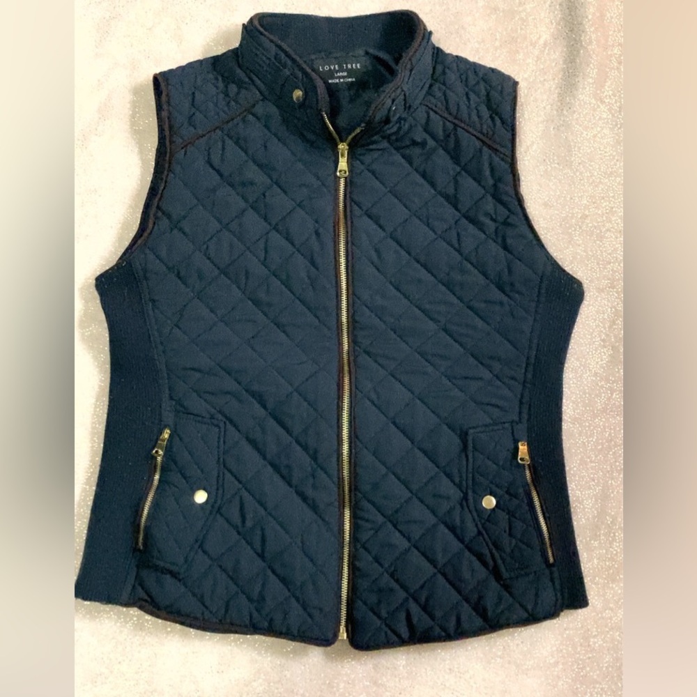 ⭐️Navy Blue Love Tree Women’s Vest Size Large⭐️